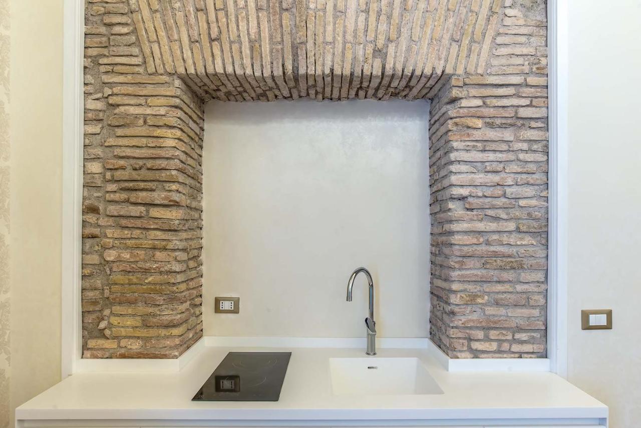 Apartment Pantheon Escape Rome