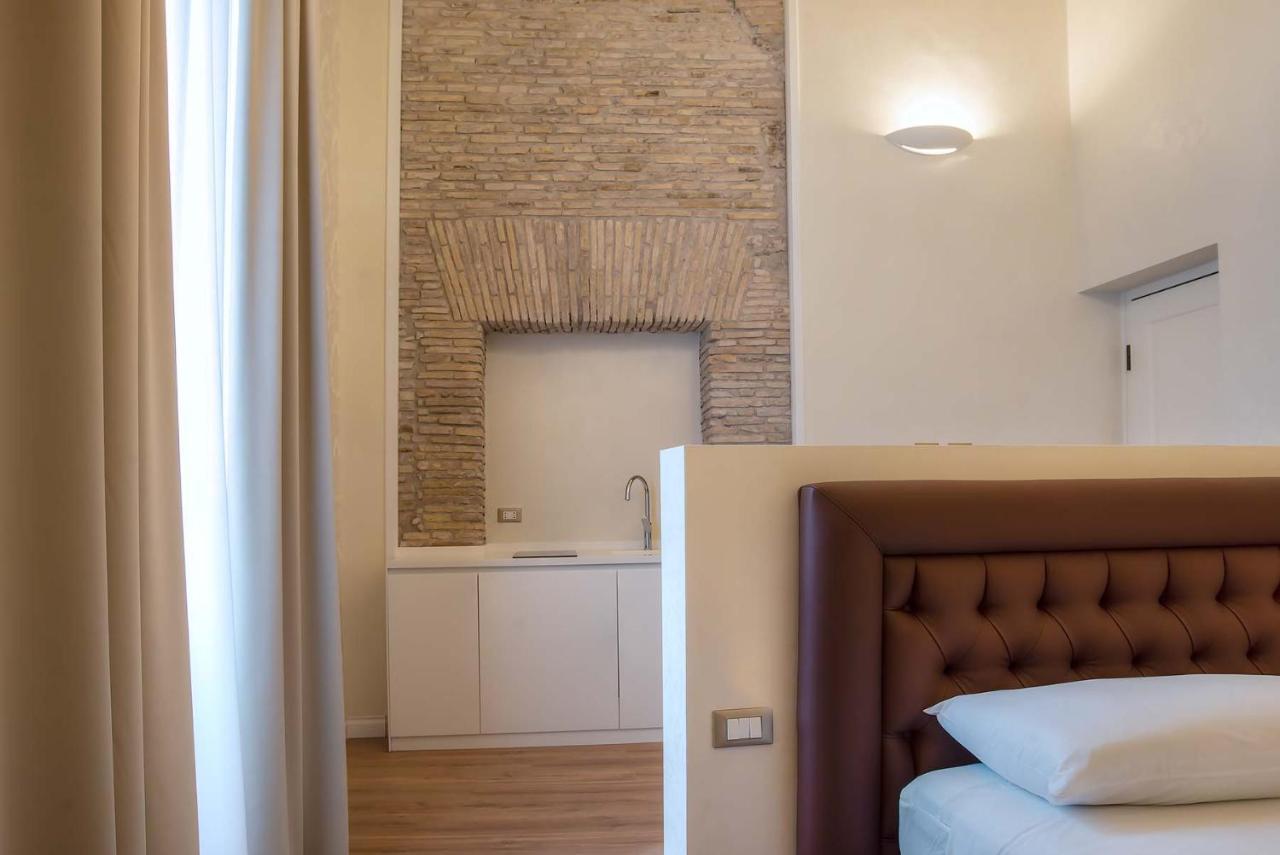 Pantheon Escape Apartment