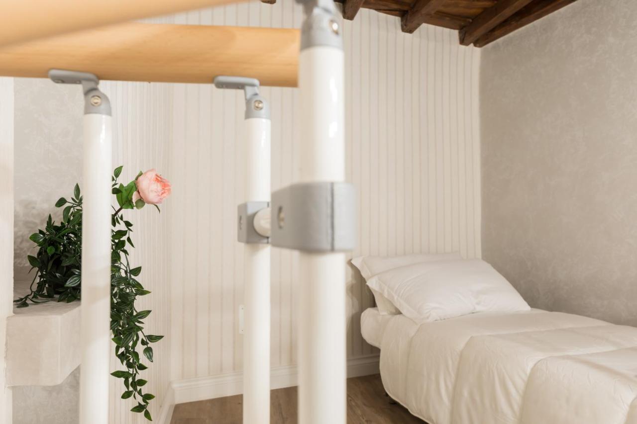 Pantheon Escape Apartment